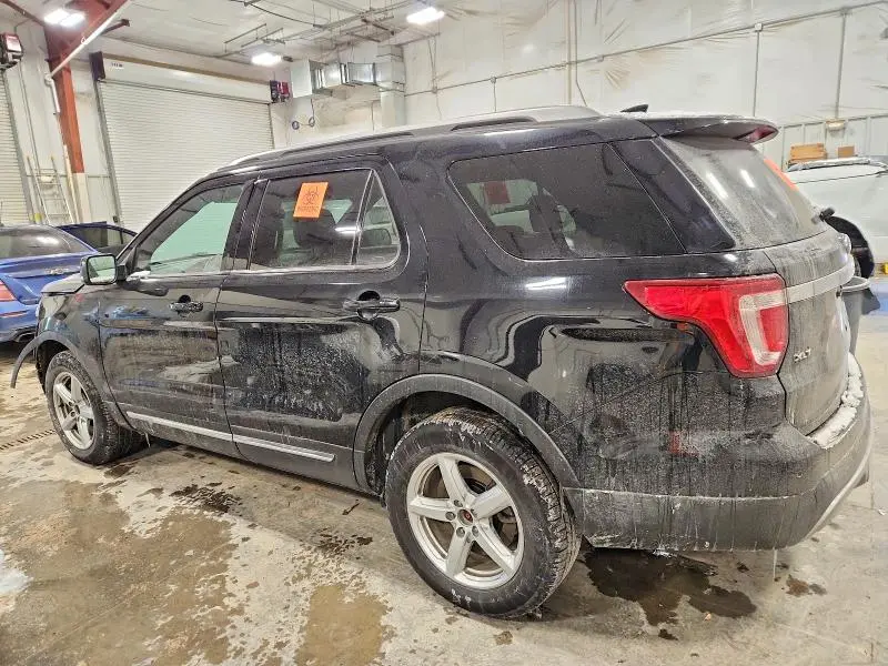 2017 FORD EXPLORER XLT  