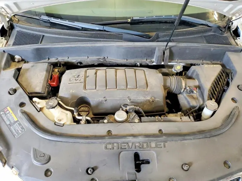 2012 CHEVROLET TRAVERSE LT  