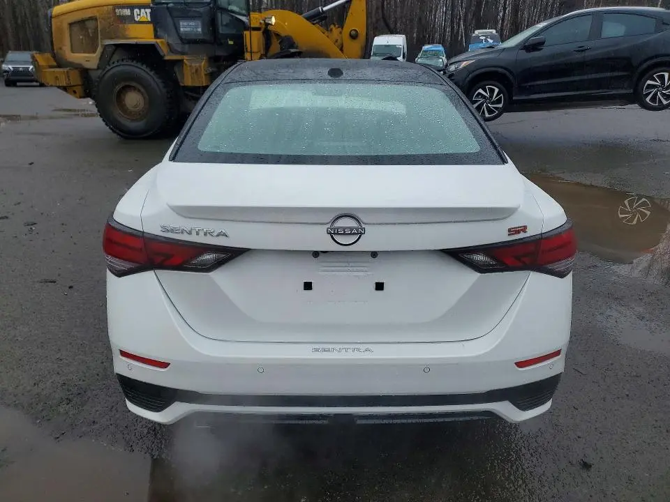 2025 NISSAN SENTRA SR  