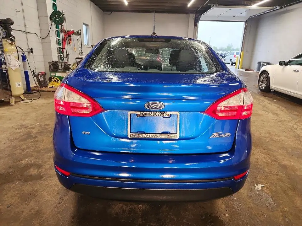 2018 FORD FIESTA SE  