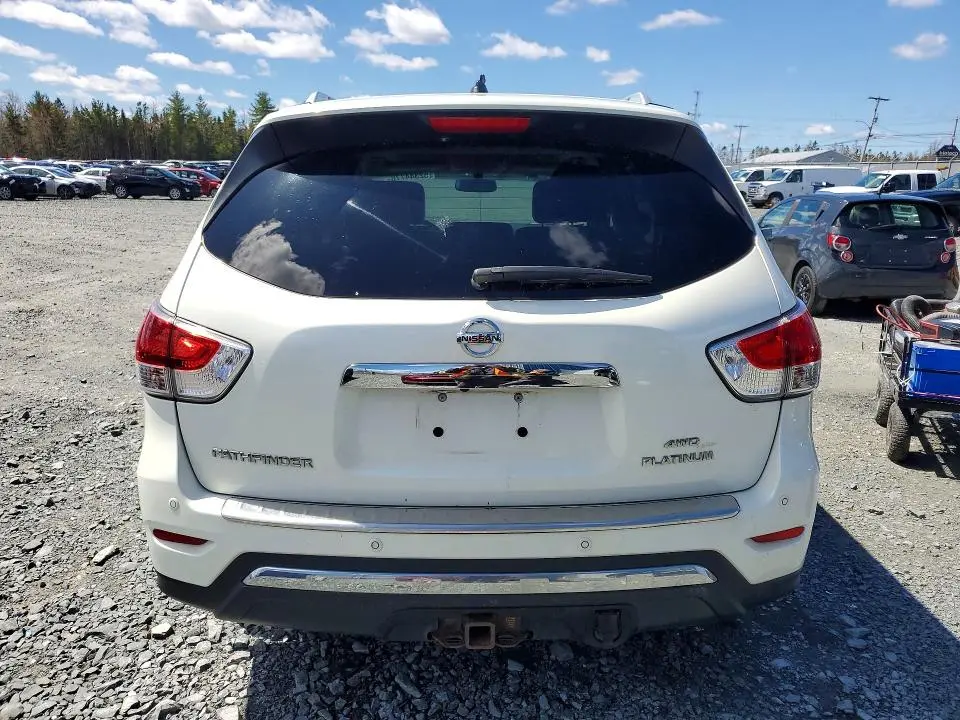 2016 NISSAN PATHFINDER S  