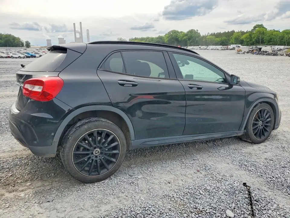 2018 MERCEDES-BENZ GLA 250 4MATIC  