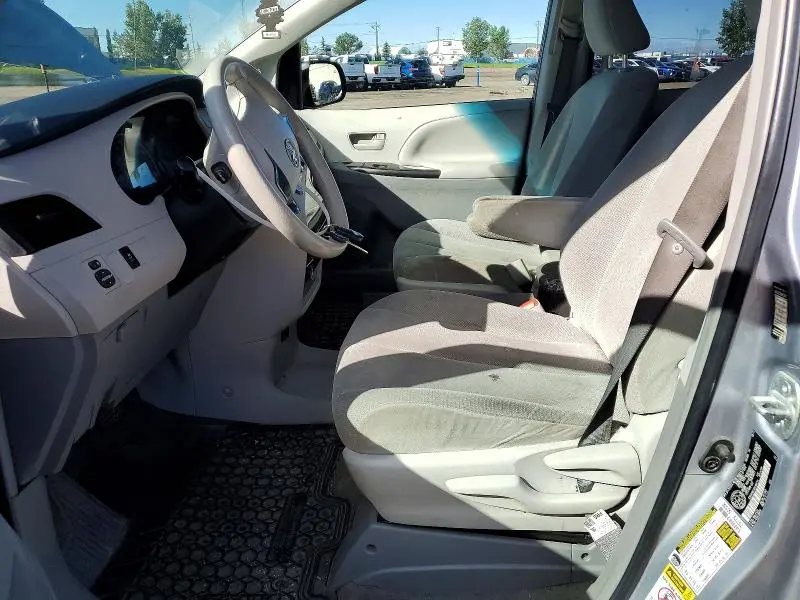 2012 TOYOTA SIENNA BASE 7-PASSENGER  