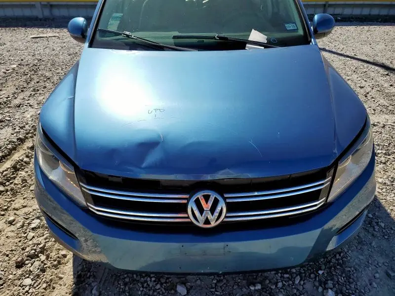 2017 VOLKSWAGEN TIGUAN S  