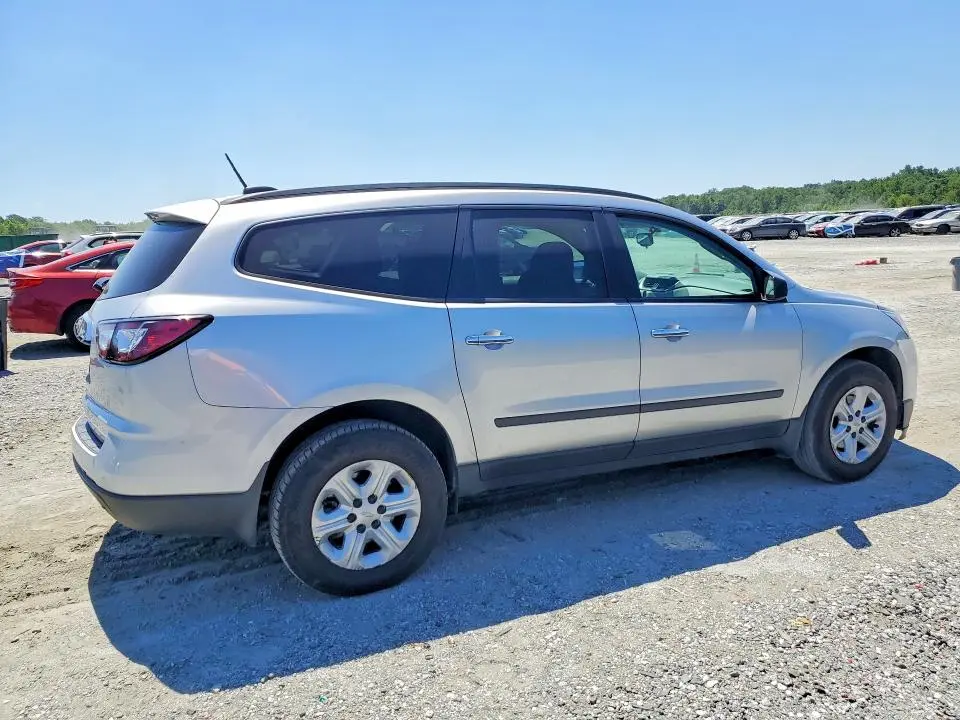 2017 CHEVROLET TRAVERSE LS  