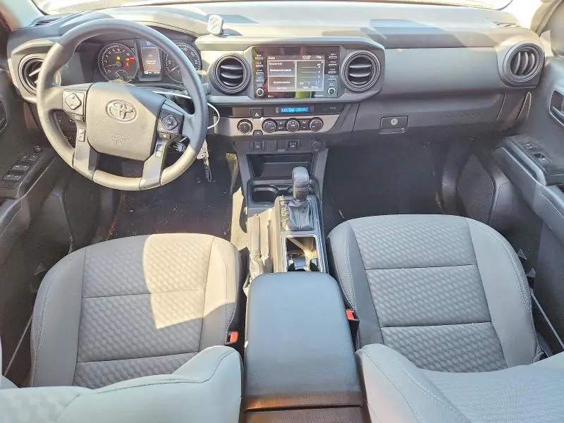 2022 TOYOTA TACOMA SR V6  