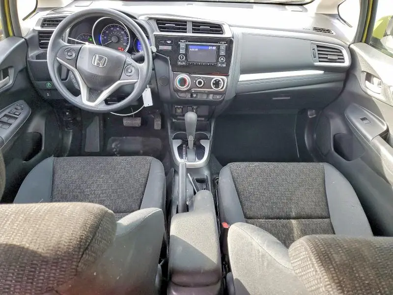 2016 HONDA FIT LX  