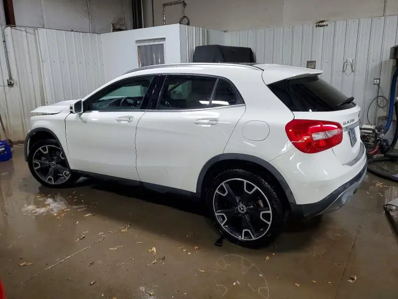 2018 MERCEDES-BENZ GLA 250 4MATIC  