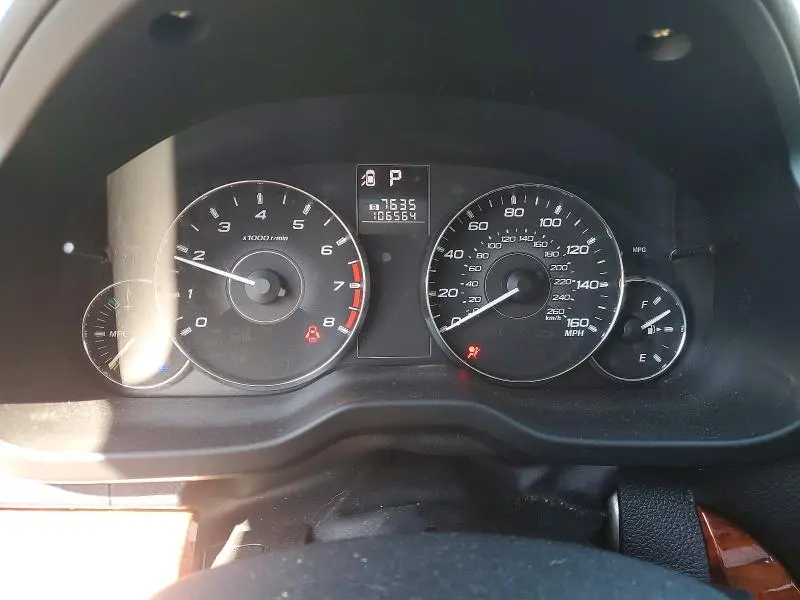 2011 SUBARU OUTBACK 3.6R LIMITED  