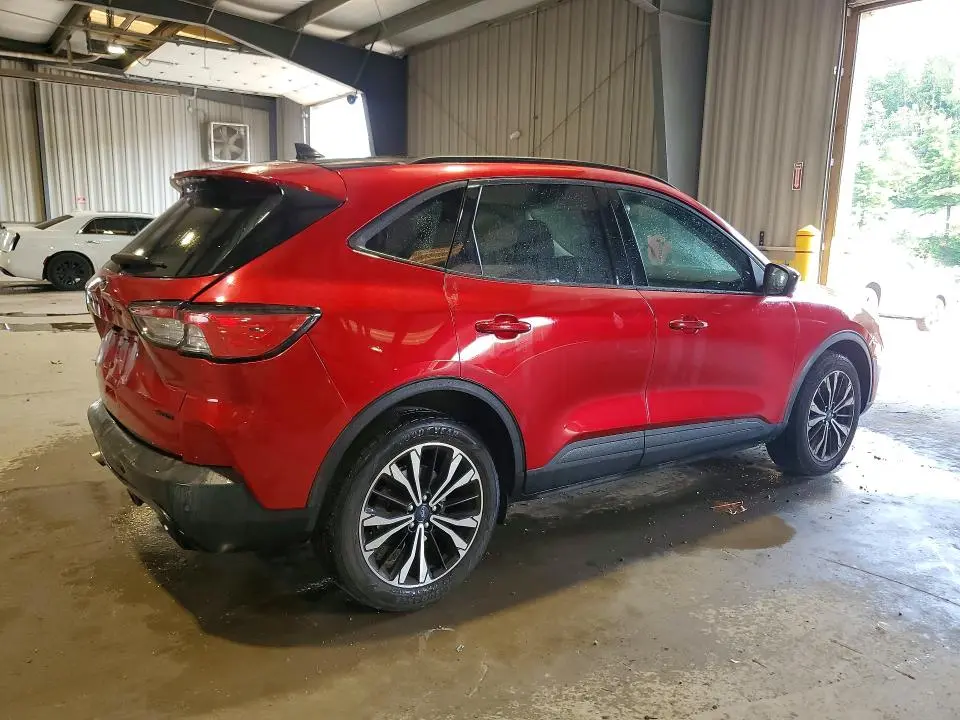 2021 FORD ESCAPE SEL  