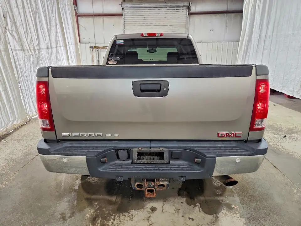 2013 GMC SIERRA K2500 SLE  