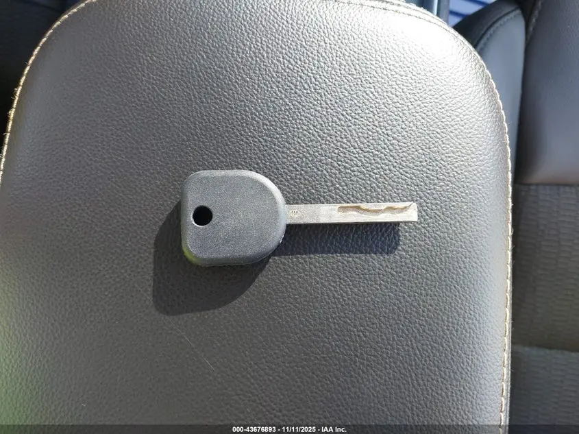 2017 CHEVROLET IMPALA 1LT