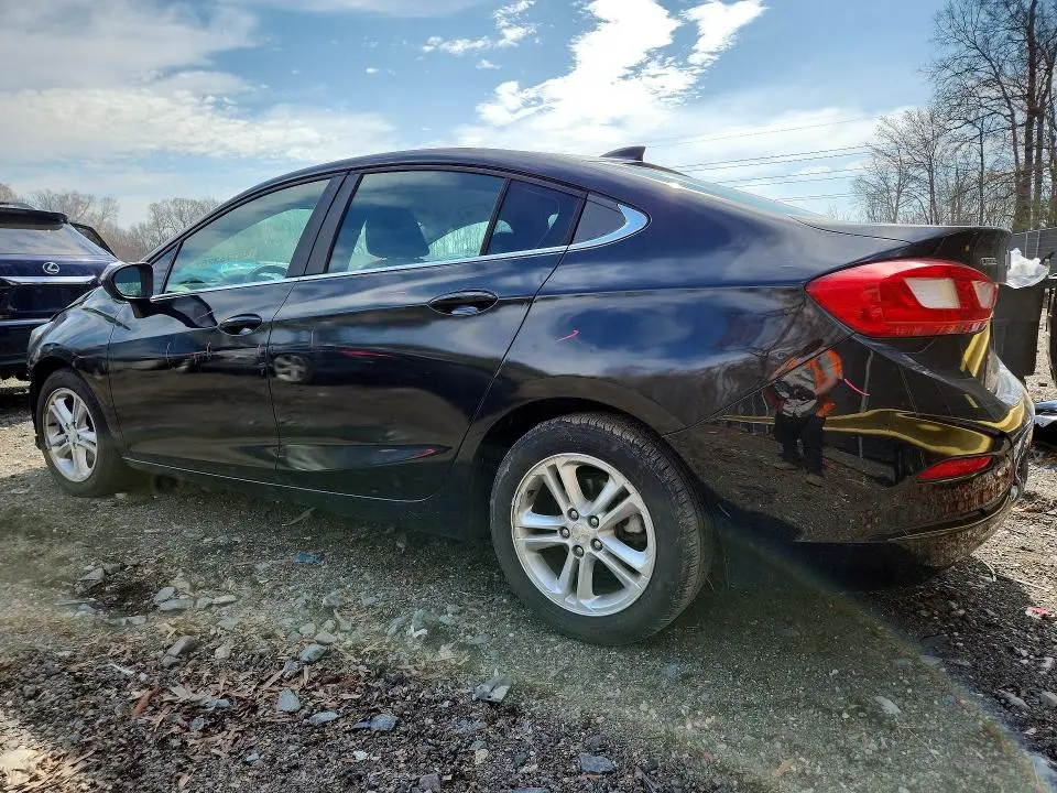 2016 CHEVROLET CRUZE LT  