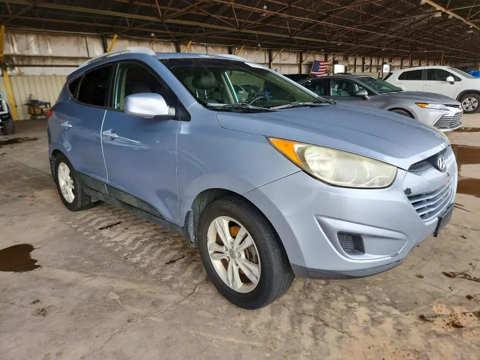 2011 HYUNDAI TUCSON GLS  