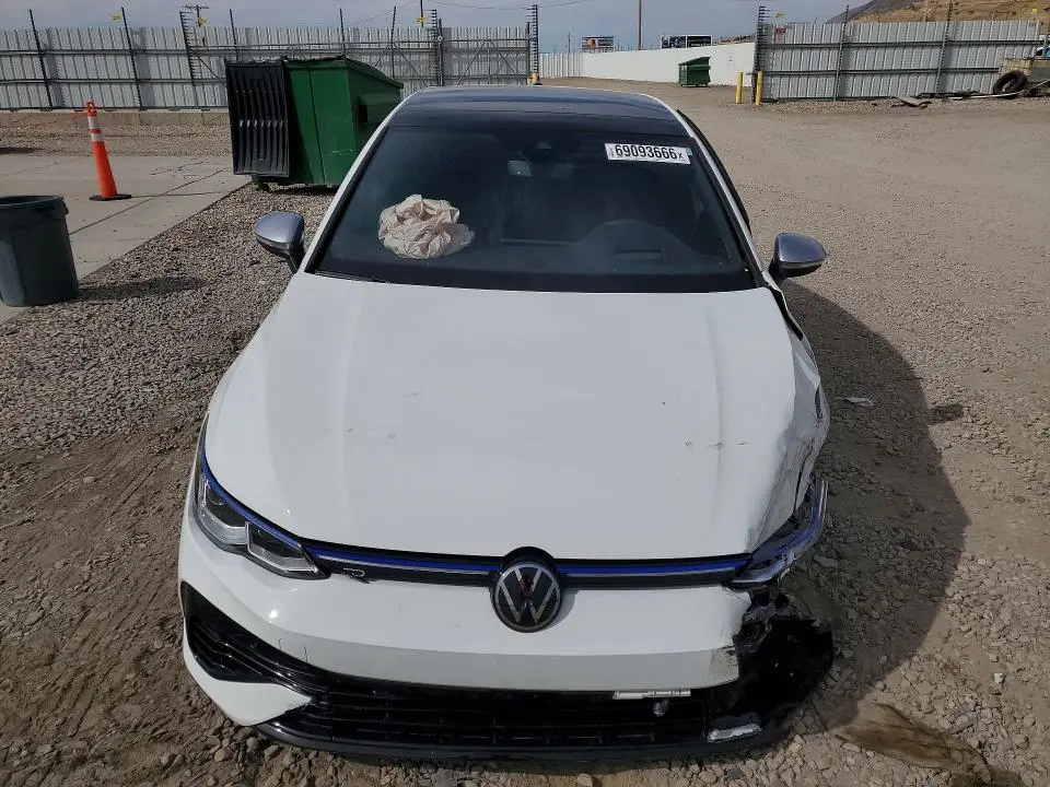 2024 VOLKSWAGEN GOLF R   