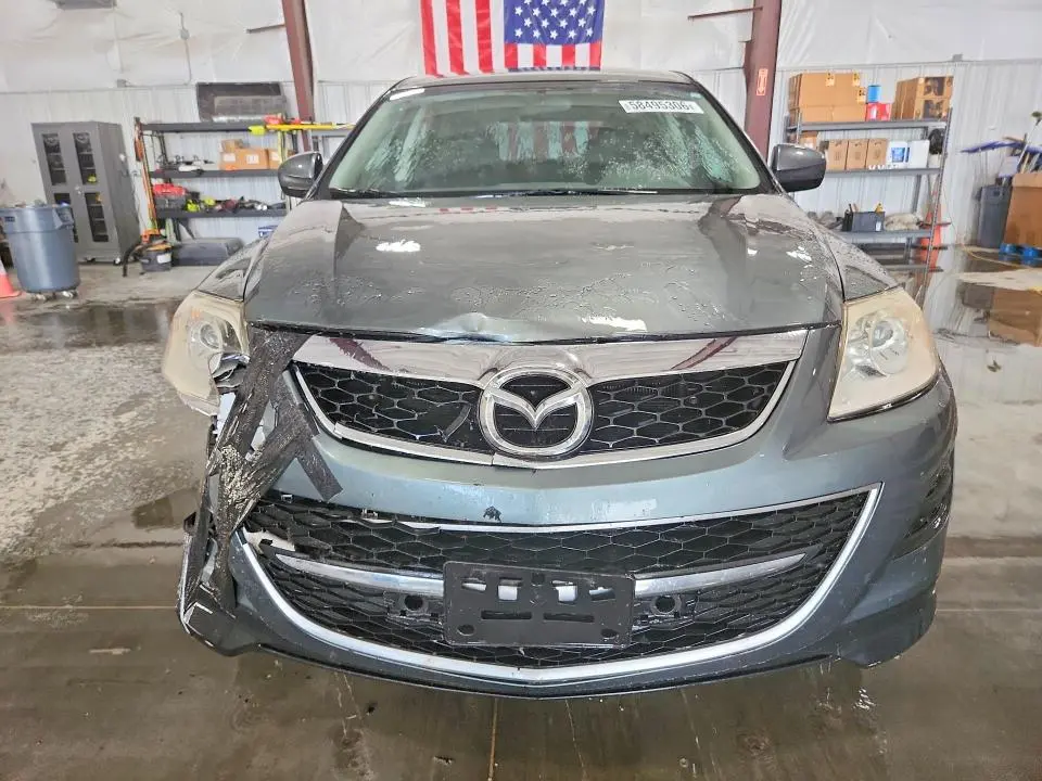 2011 MAZDA CX-9   