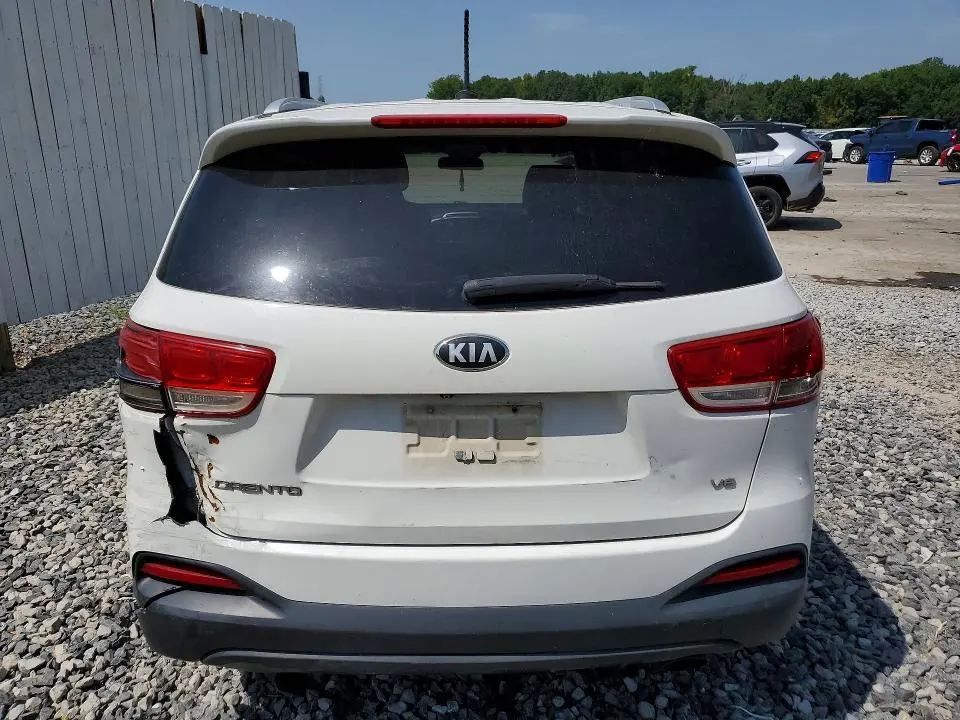 2017 KIA SORENTO LX V6  
