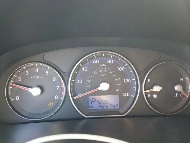 2012 HYUNDAI SANTA FE GLS  