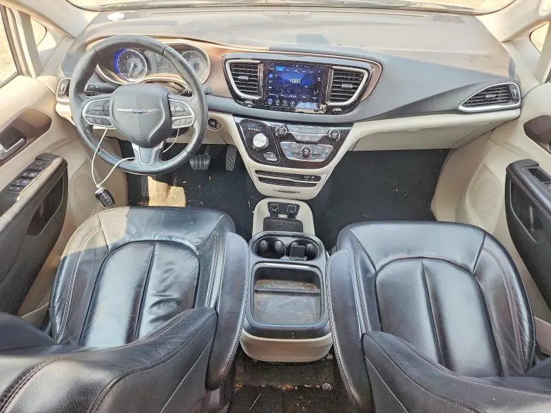 2017 CHRYSLER PACIFICA TOURING L  