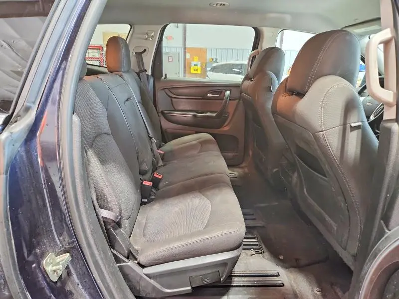 2016 CHEVROLET TRAVERSE LT  