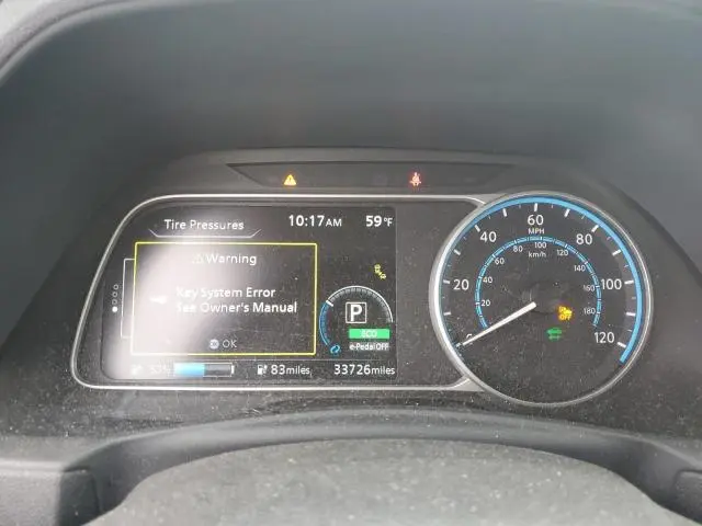 2020 NISSAN LEAF SV  
