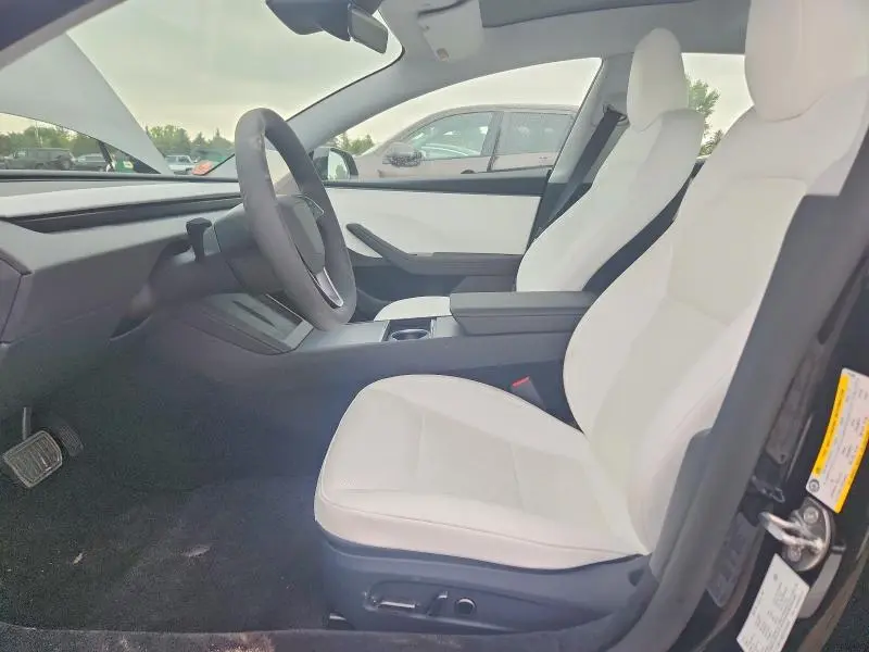 2026 TESLA MODEL 3   