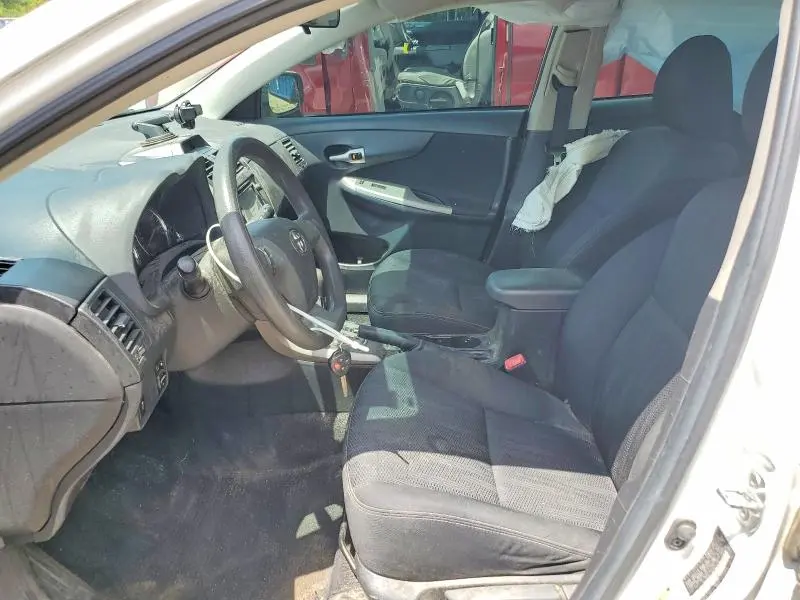 2013 TOYOTA COROLLA S  
