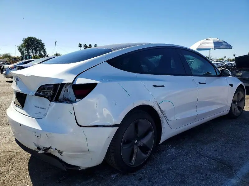 2021 TESLA MODEL 3   