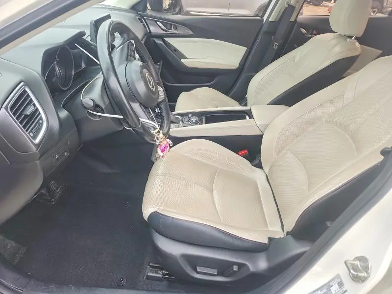 2017 MAZDA 3 GRAND TOURING  