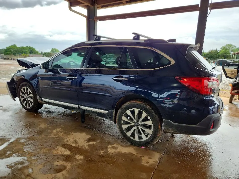 2018 SUBARU OUTBACK TOURING  