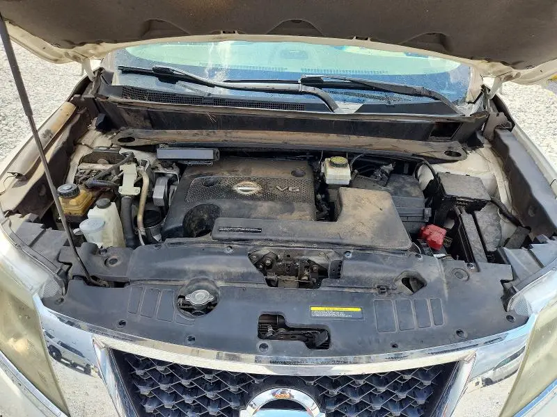 2014 NISSAN PATHFINDER S  