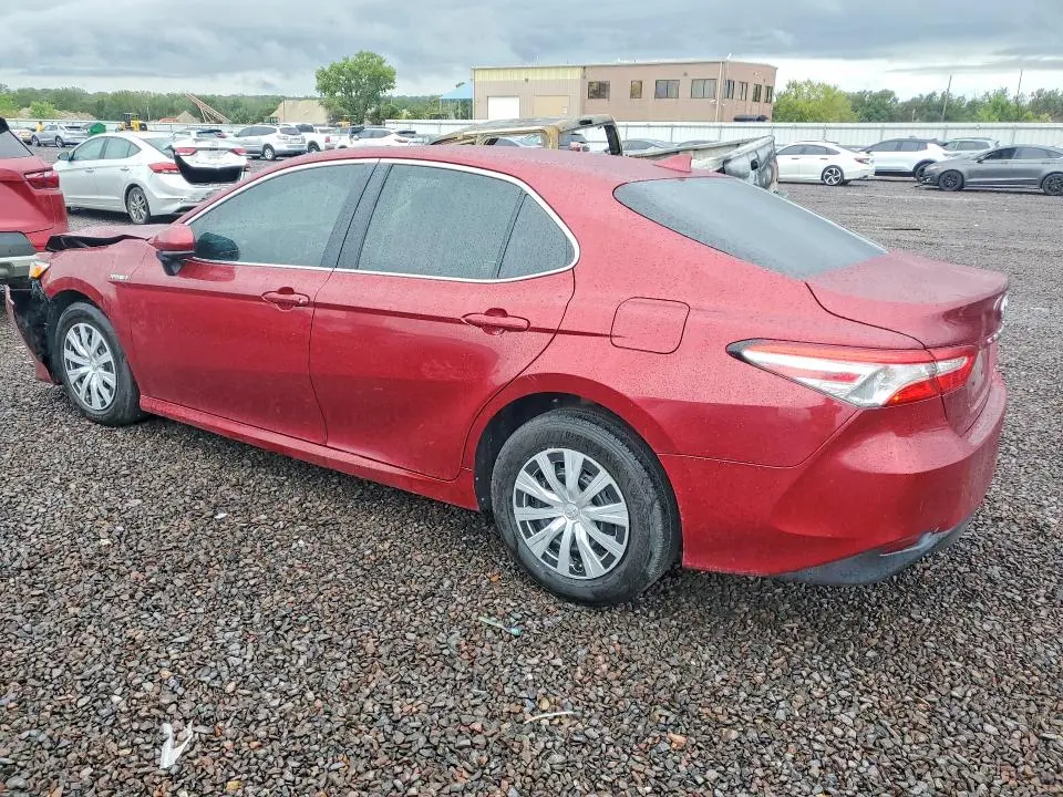 2019 TOYOTA CAMRY LE  