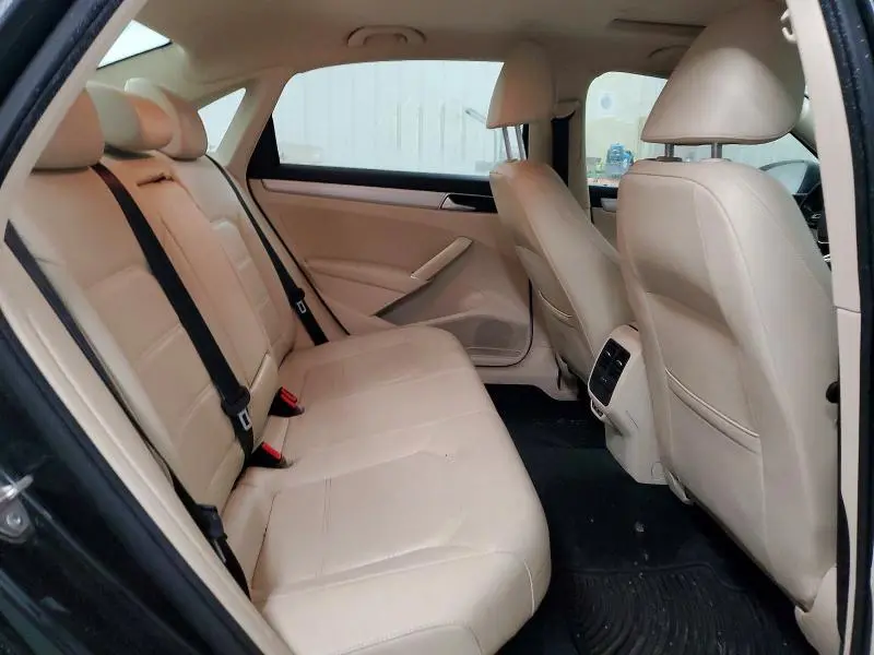 2019 VOLKSWAGEN PASSAT WOLFSBURG  