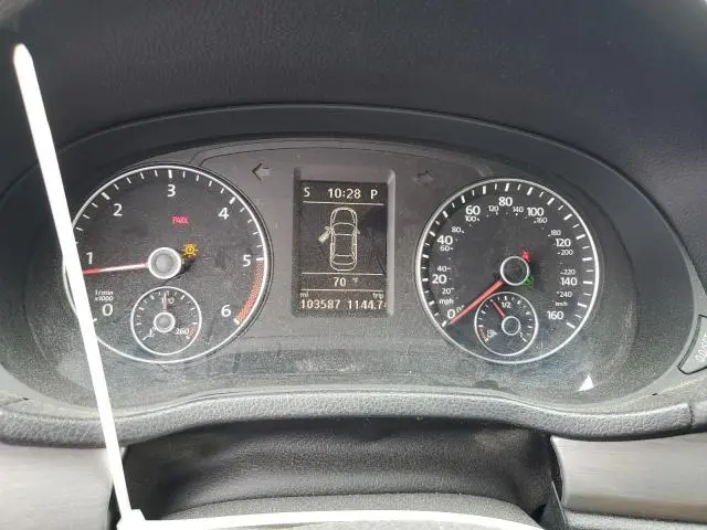 2014 VOLKSWAGEN PASSAT SE  