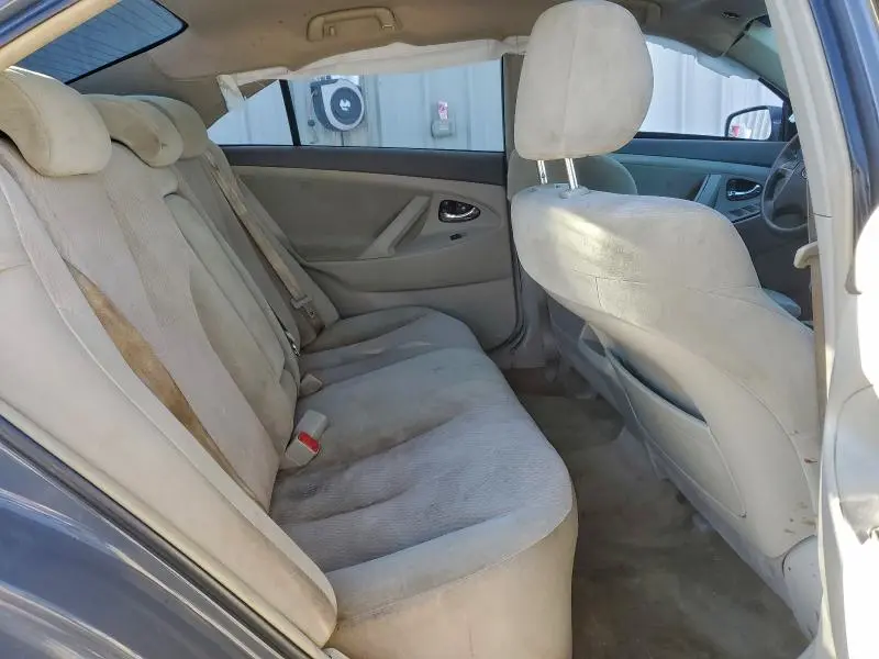 2010 TOYOTA CAMRY BASE  
