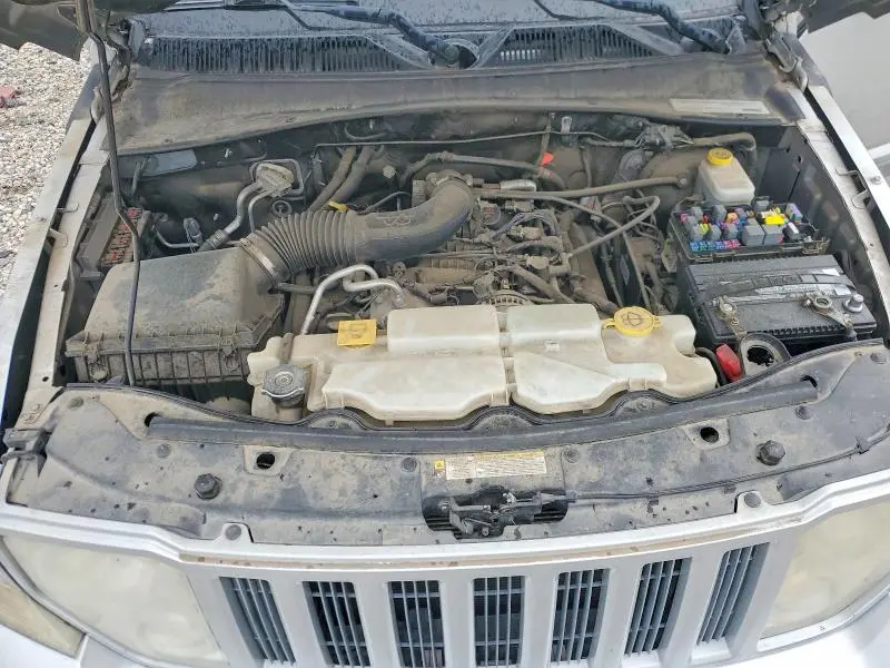 2011 JEEP LIBERTY SPORT  