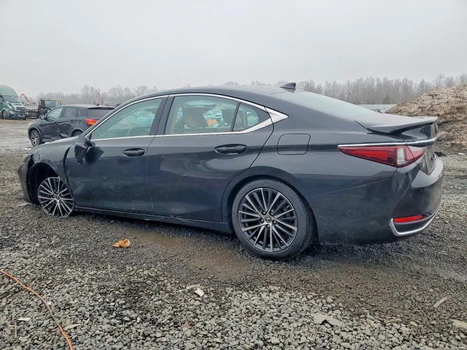 2023 LEXUS ES 300H BASE  