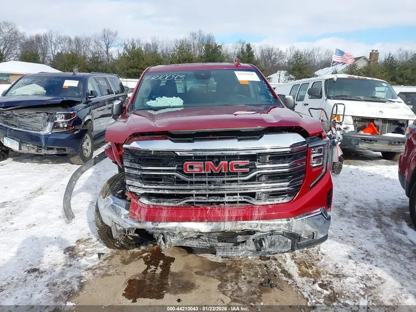 2025 GMC SIERRA 1500 4WD  SHORT BOX SLT