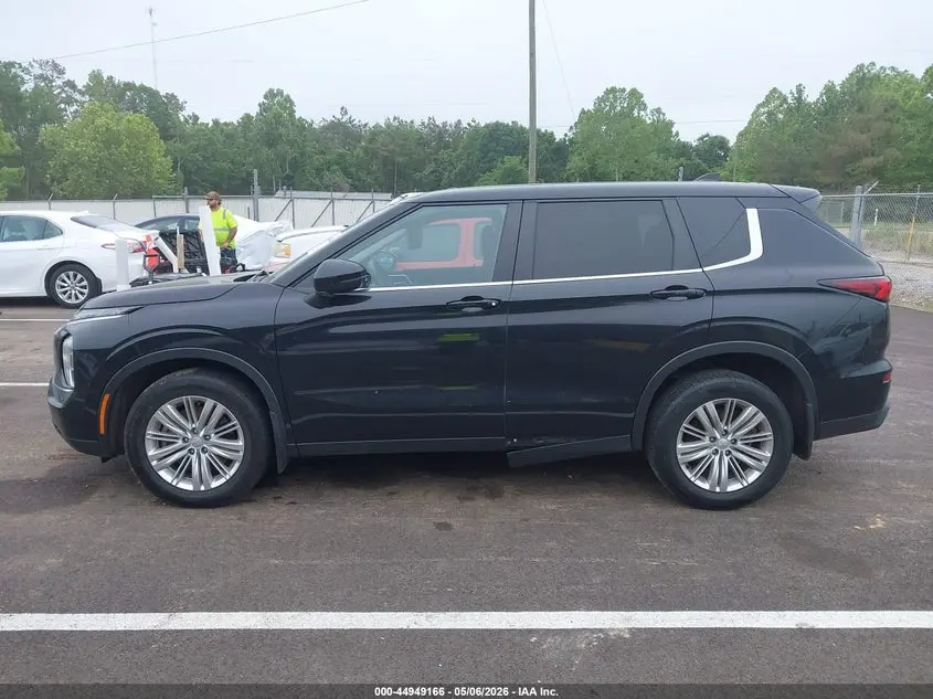 2022 MITSUBISHI OUTLANDER ES 2.5 2WD
