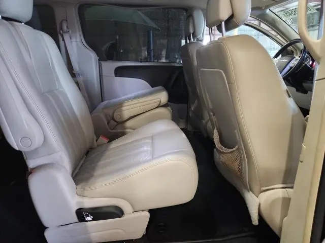 2014 CHRYSLER TOWN & COUNTRY TOURING L  