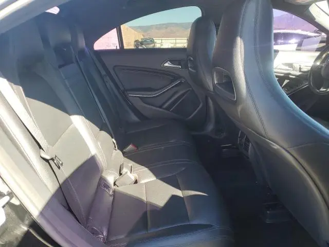 2015 MERCEDES-BENZ CLA 250  