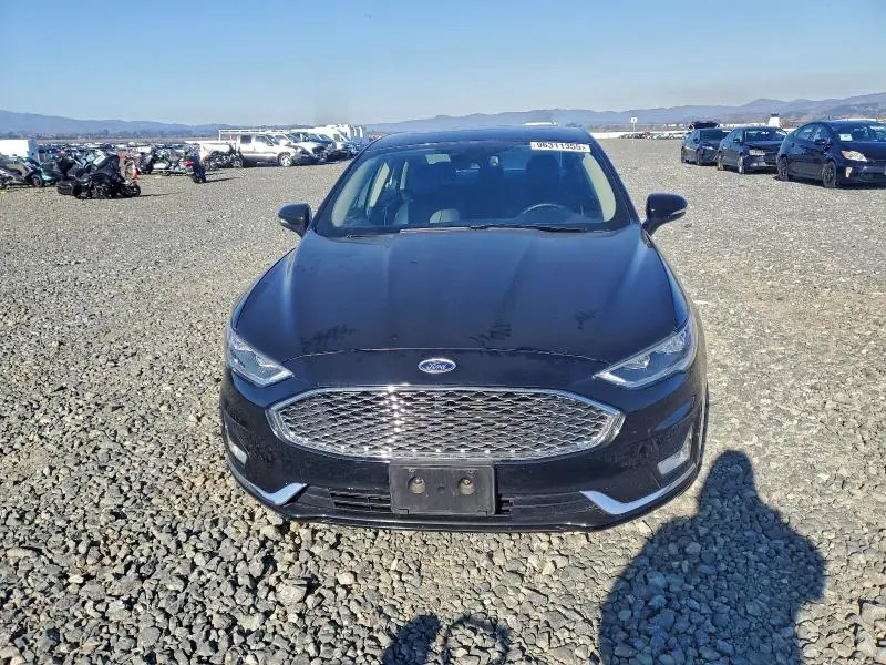 2019 FORD FUSION TITANIUM  