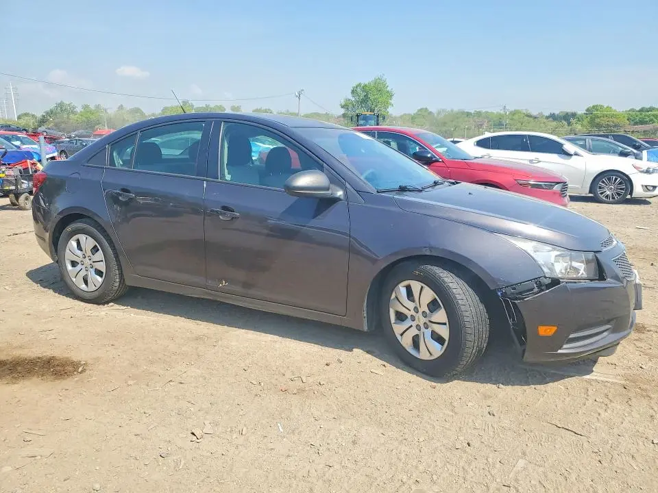 2014 CHEVROLET CRUZE LS  