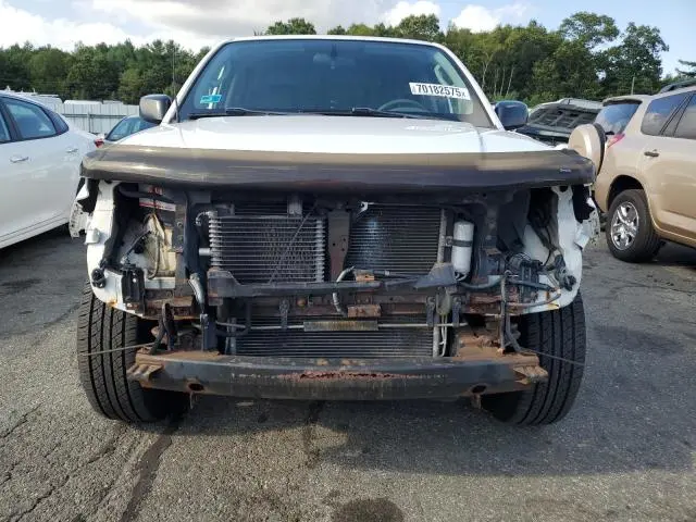 2010 NISSAN FRONTIER CREW CAB SE  