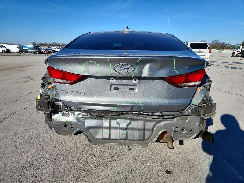 2017 HYUNDAI ELANTRA SE  