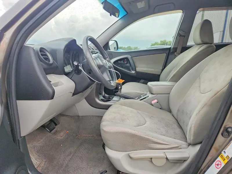 2010 TOYOTA RAV4 BASE  