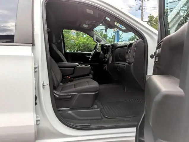 2022 CHEVROLET SILVERADO K1500 CUSTOM  