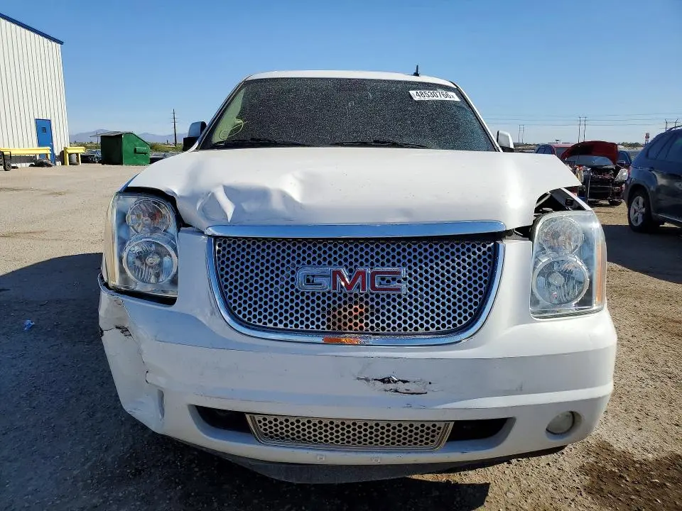 2011 GMC YUKON DENALI  