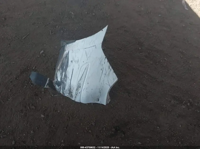 2012 NISSAN VERSA 1.8 S