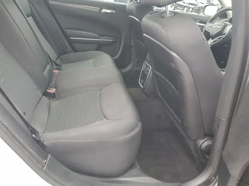 2018 CHRYSLER 300 TOURING  